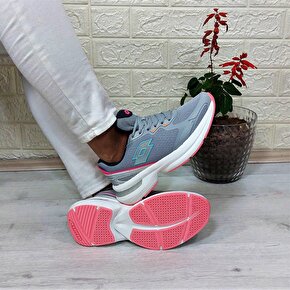Lotto Charlıson Gri-Pembe Hafızalı İç Taban Bayan Spor Ayakkabı