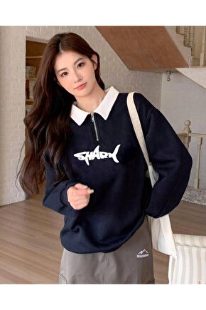 Kadın Lacivert Beyaz Dik Yaka Yarım Fermuarlı Shark Baskılı Sweatshirt