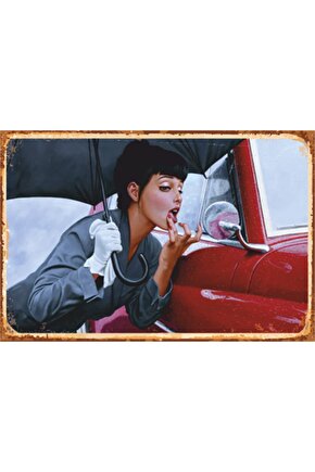 Klasik Arabada Makyaj Yapan Pin Up Kızı Retro Ahşap Poster