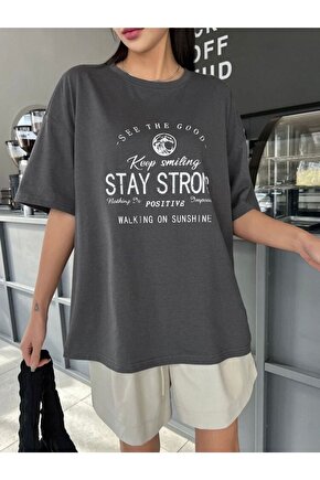 Kadın Oversize Stay Strong Baskılı Antrasit Penye Tshirt