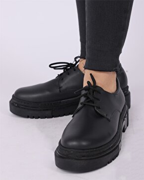 Kadın Bağcıklı Loafer Günlük Ayakkabı - Siyah