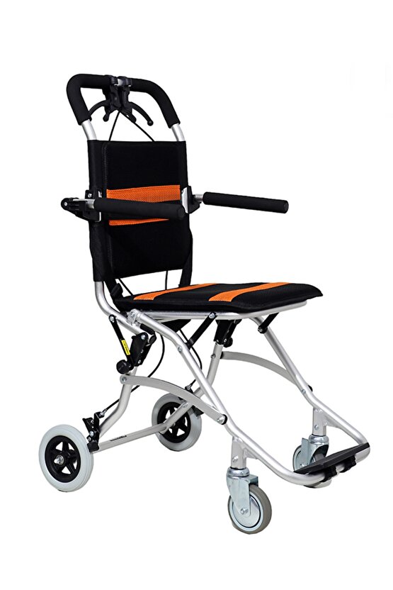 WİTRA Refakatçı Frenli Tekerlekli Sandalye Hafif Koltuk genişliği: 33cm Katlanmış genişliği: 34cm