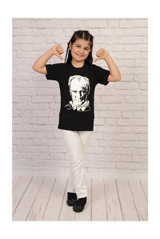 Siyah Atatürk Baskılı T-shirt