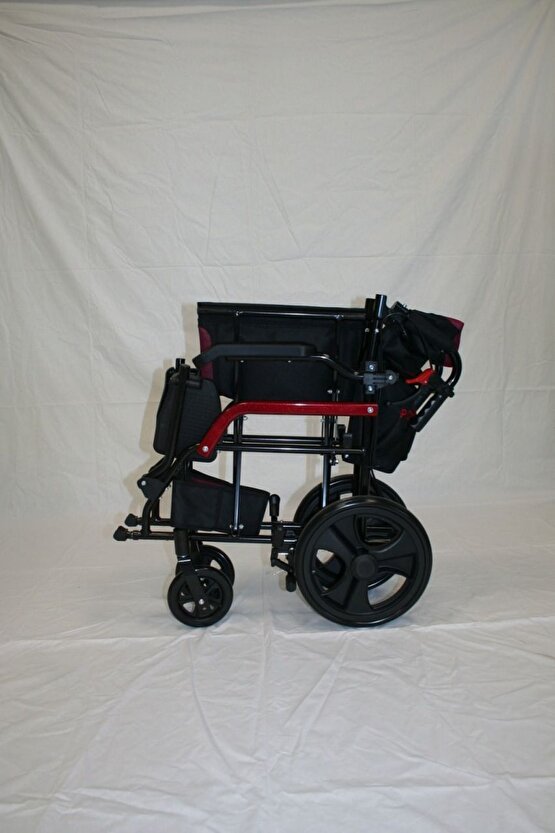 Poylin P806 Tekerlekli Engelli Sandalyesi