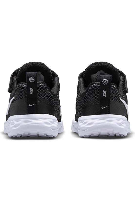 Revolution 6 Walk Shoes Lastik ipli Kolay Giyimli Yürüyüş Ayakkabısı Siyah Beyaz