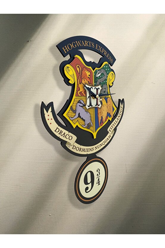 Harry Potter Hogwarts Express Figür Dekoratif Sarkaçlı Duvar Saati