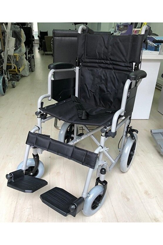 Comfort Dm-327 Mini Özellikli Tekerlekli Sandalye