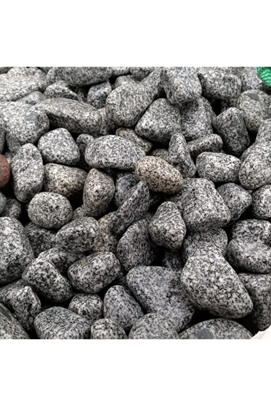 Gri Doğal Dekoratif Granit Peyzaj Süs Taşı 10 kg 4-6 cm