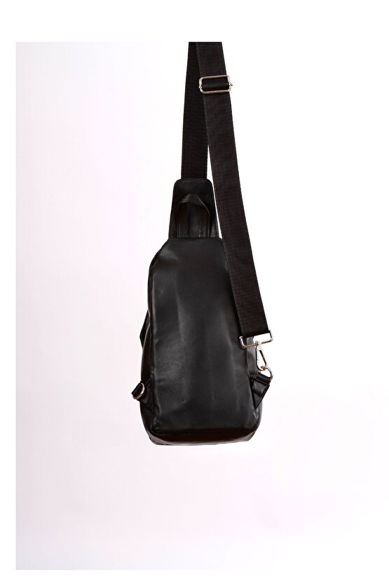 Unisex Siyah Hakiki Deri Çapraz Badybag Omuz ve Göğüs Çantası (USB Çıkışlı)