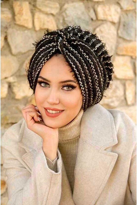 Siyah Çizgili Kışlık Burgu Bone