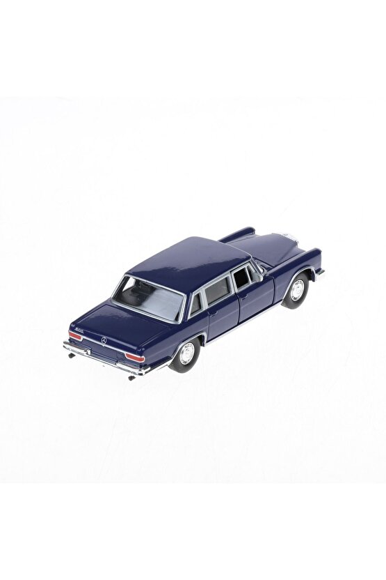 1:36 Ölçek 1963 Mercedes 600 Pullman Diecast Çek Bırak Metal Araba