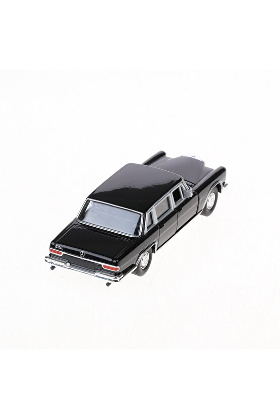 1:36 Ölçek 1963 Mercedes 600 Pullman Diecast Çek Bırak Metal Araba