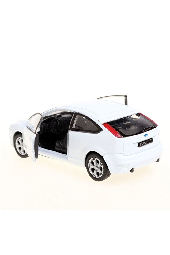 1:36 Ford Focus St Metal Araba -beyaz