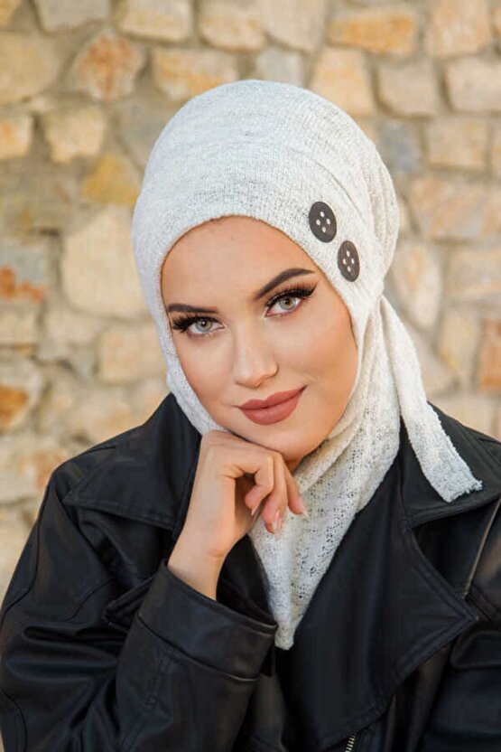 Beyaz Triko Baskılı Kışlık Spor Bone Hijab