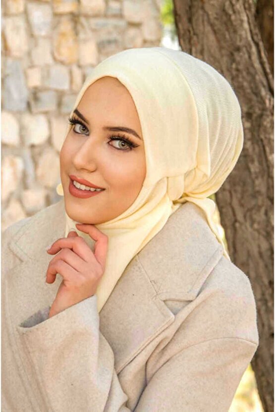 Krem Kışlık Spor Bone Hijab