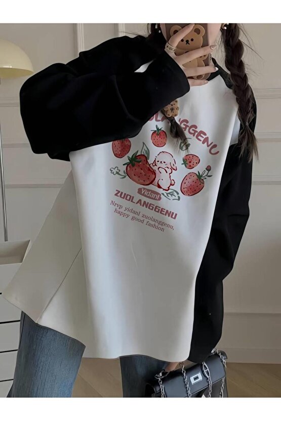 Vintage Reglan Uzun Kollu Strawberry Baskılı Beyaz T-Shirt