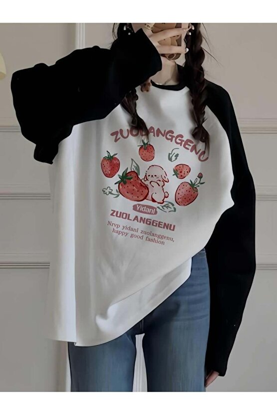 Vintage Reglan Uzun Kollu Strawberry Baskılı Beyaz T-Shirt