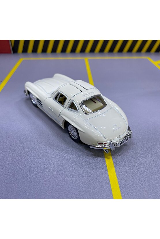 1954 Mercedes-Benz 300SL 136 Ölçek Kinsmart Diecast Metal Model Araba Oyuncak Araba Çek Bırak