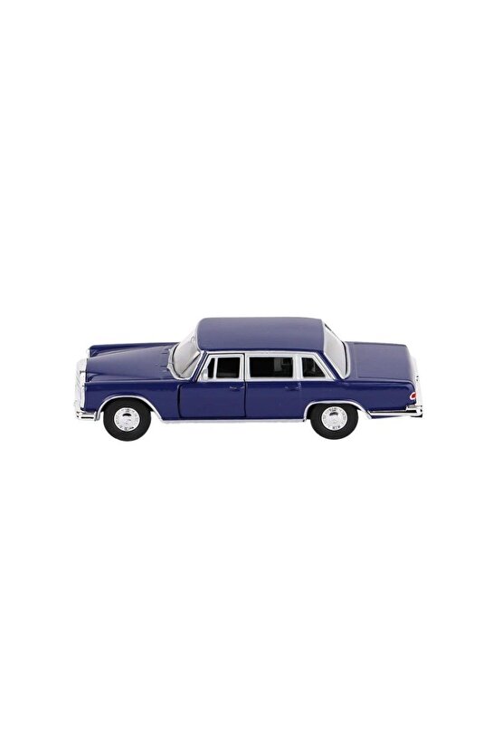 Nessiworld 43834 Welly Mercedes Benz 1:32  Çek Bırak Model Arabalar -Karsan Oyuncak