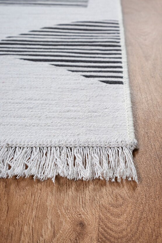 Macro Bohem Touch Serisi Çift Taraflı Dokuma Pamuklu Kilim 2108 Siyah