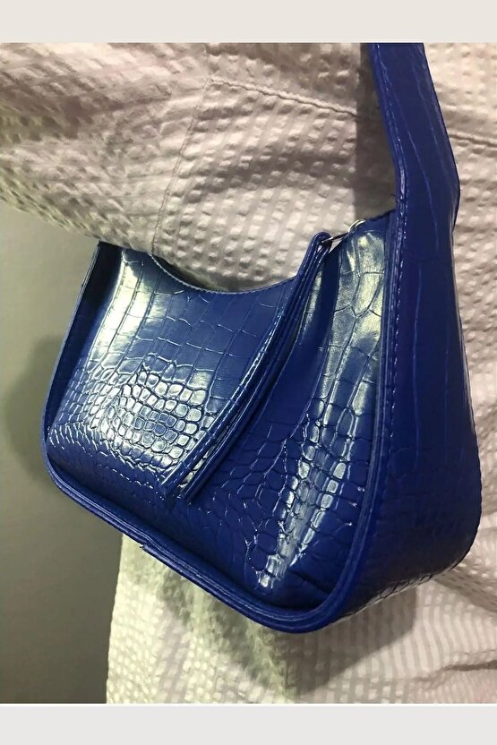 Mavi Wlc92 Kadın El Ve Omuz Çantası Kaliteli Işçilik Kroko Desenli Baget Çanta