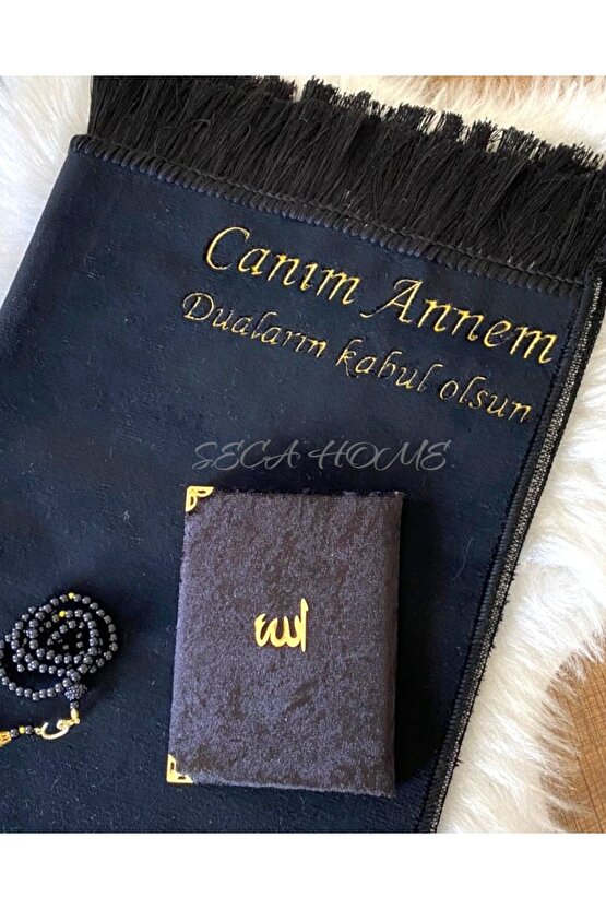 Anneler Gününe Özel İsimli Lüx Kadife Seccade, Kişiye Özel Seccade, Yasin ve Tesbih HEDİYELİ!