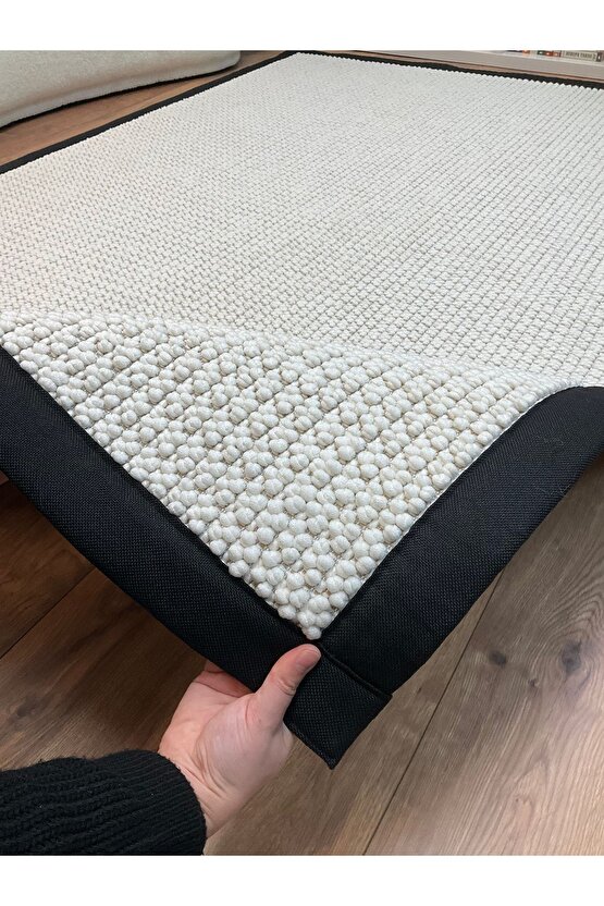 Kumaş Bordür Beyaz Bukle Siyah Bordür  Halı Salon Koridor Mutfak Çocuk Odası Halısı  Kilim S256