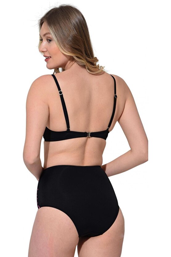 Çizgili Sütyen Kaplı Modelli Bikini 5023 Siyah