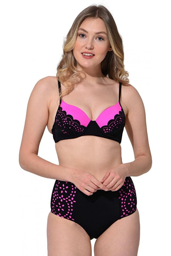 Çizgili Sütyen Kaplı Modelli Bikini 5023 Siyah