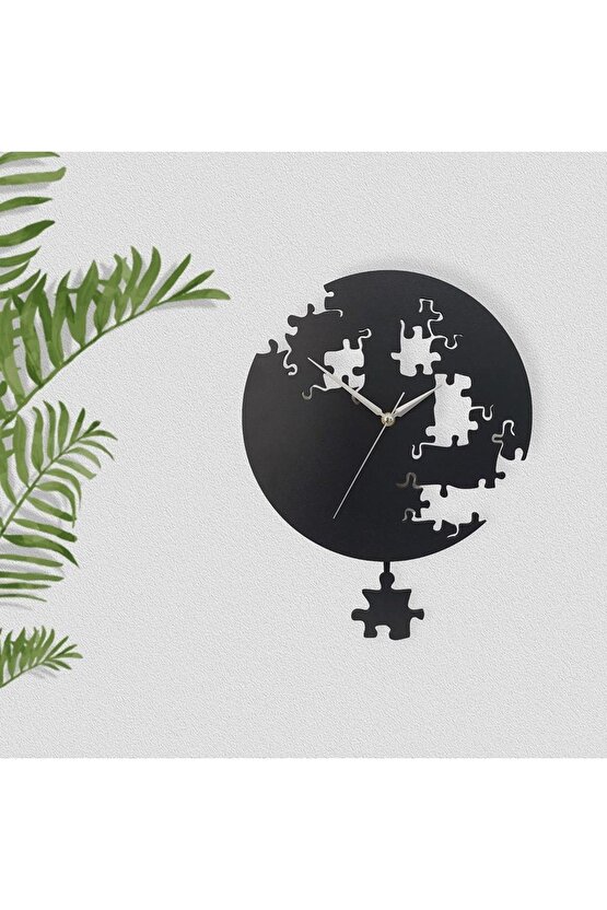 Siyah Puzzle Desenli Modern Sallanan Sarkaçlı Duvar Saati