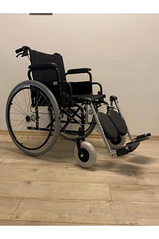 Katlanabilen Kol Kolçakları Yukarı Doğru Hareket Edebilen Manuel Tekerlekli Sandalye