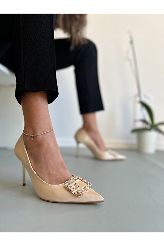Saten Ten Taşlı Topuklu Ayakkabı Stiletto