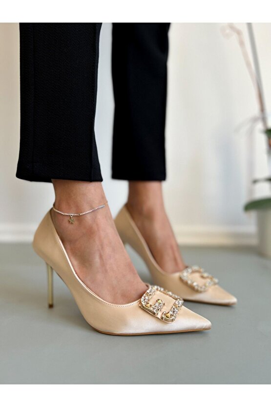 Saten Ten Taşlı Topuklu Ayakkabı Stiletto