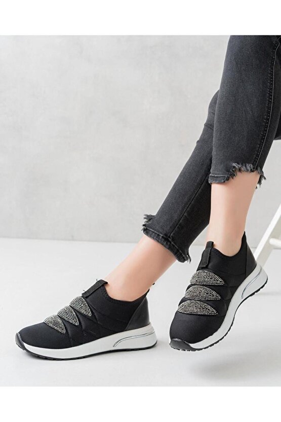 Taş Detaylı Kadın Spor Ayakkabı Sp-0401