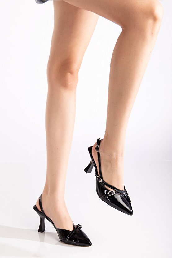 Kadın Bordo Rugan Toka Detaylı Ince Topuklu Stiletto Ayakkabı Nope