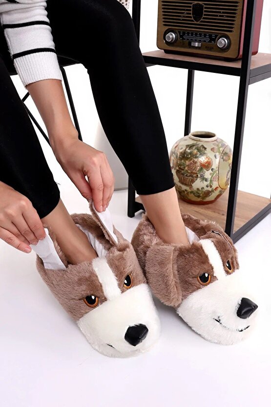 Köpek Figürlü Peluş Yumuşacık Kaymaz Ve Ses Yapmaz Tabanlı Siyah Kışlık Ev Pandufu