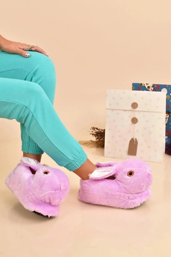PELUŞ TAVŞAN DESENLİ KADIN EV PANDUFU