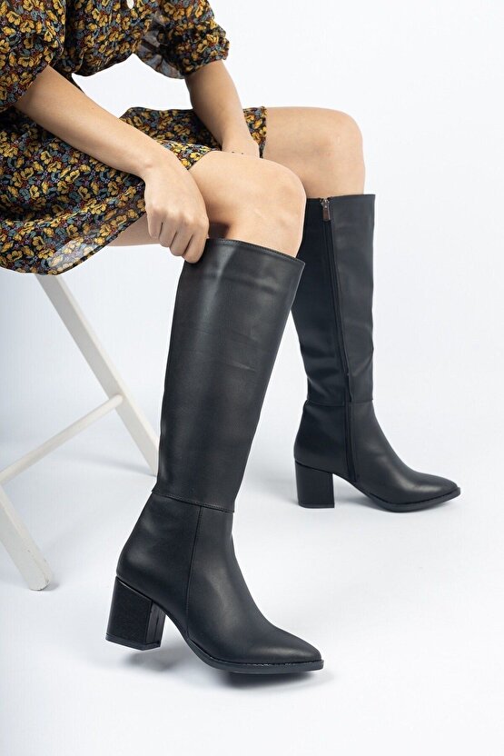 Shoes Kadın Siyah 7cm Topuklu Deri Görünümlü Çizme