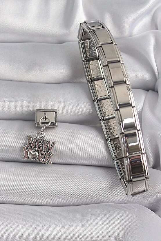 316l Çelik Gümüş Renk Sallantı New York Yazı Model Nomination Charm
