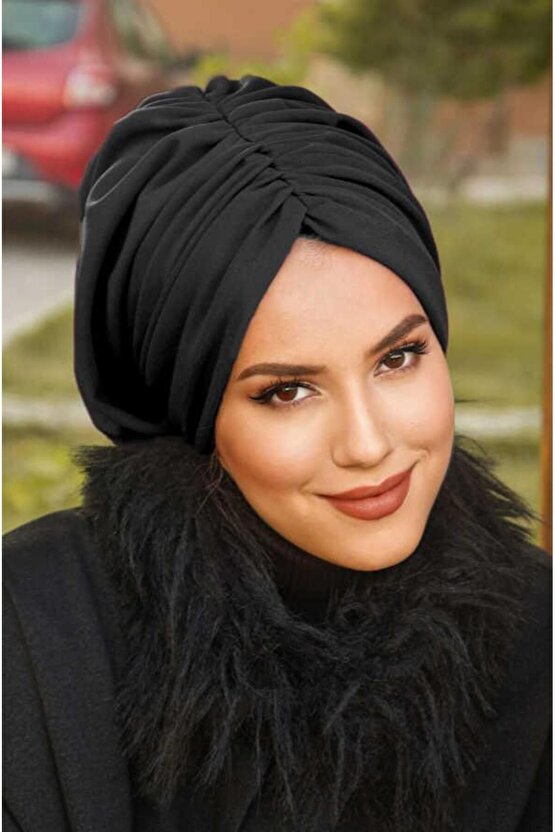 Siyah Hazır Büzgülü Bone