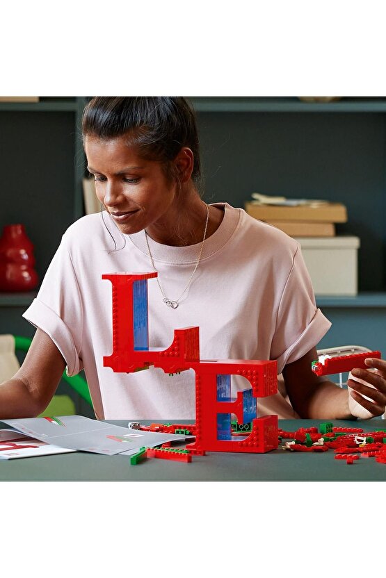 ® Art LOVE 31214 - 18+ Koleksiyonluk ve Sergilenebilir Kanvas Tablo Yapım Seti (791 Parça)