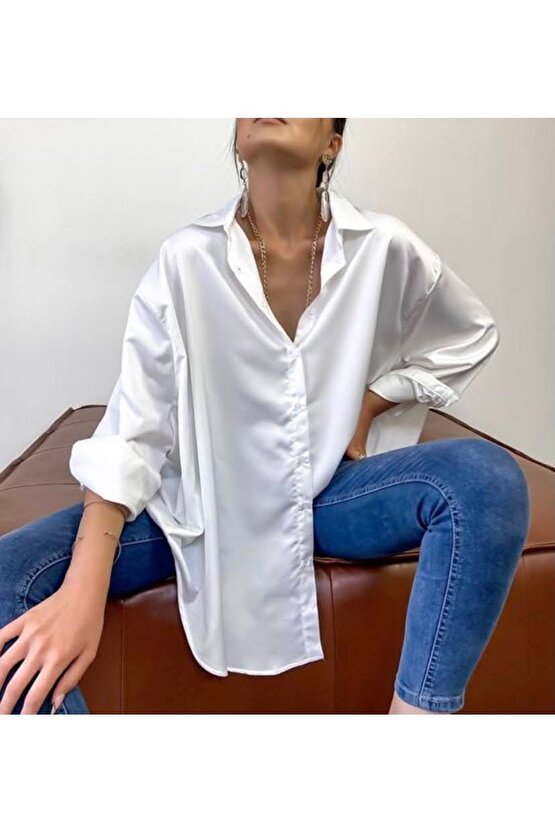 Kadın Beyaz Oversize Model Saten Gömlek