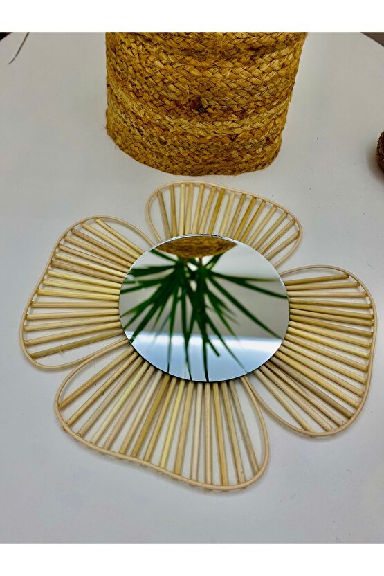 Bohem Doğal Rattan Bambu Çiçek Detaylı İskandinav Ayna