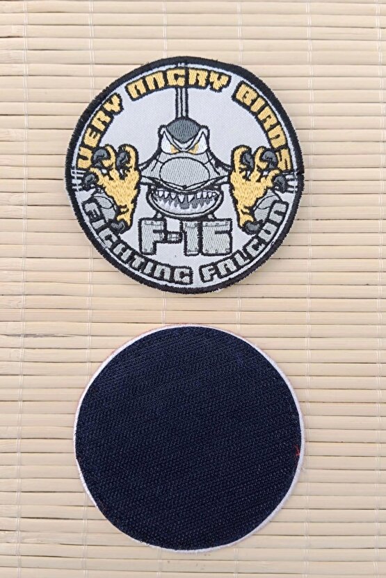 Very Angry Birds Fichting Falcon Nakis islemeli Arma Pec Patch