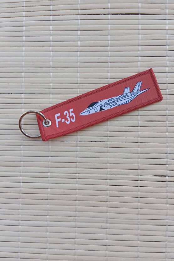 F 35 remove before flight yazili kirmizi beyaz nakis bez anahtarlik