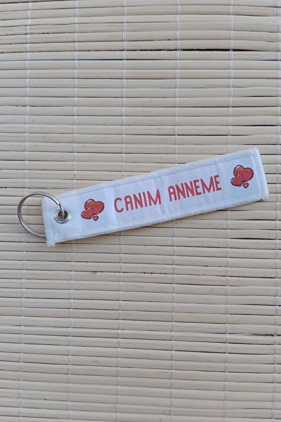 canim anneme yazili beyaz kirmizi nakis islemeli bez anahtarlik