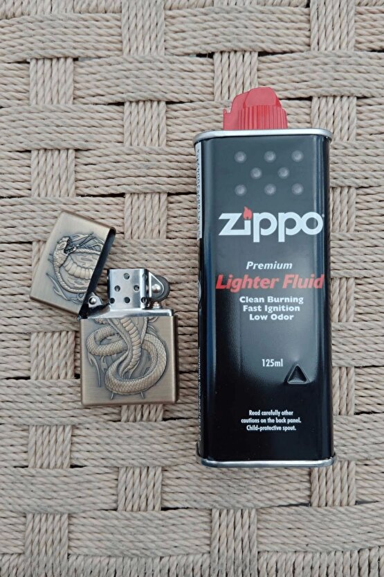 Snake Kobra yilan kabartmali premium zippo Cakmak