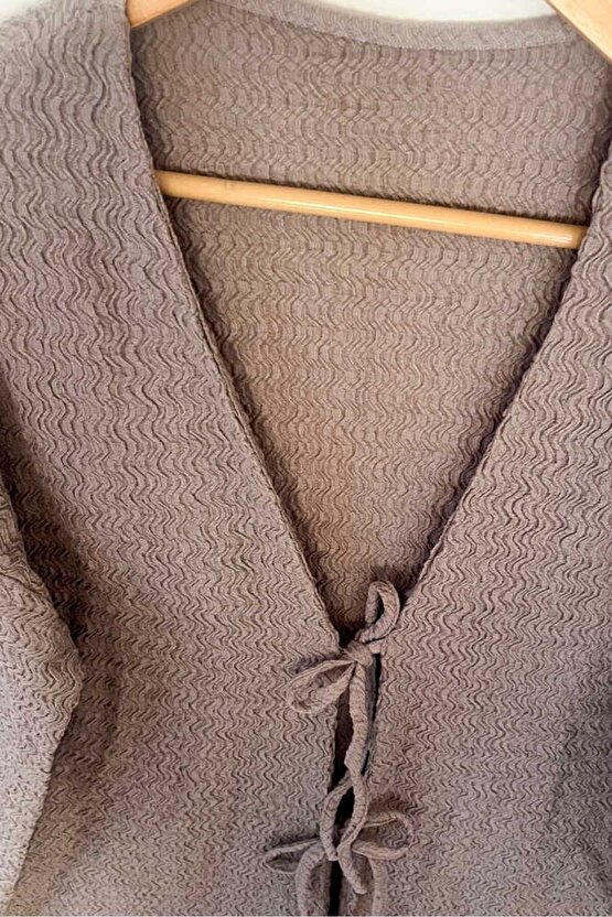 Bej Rengi Önü Bağlamalı Kimono Tunik