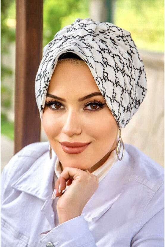Siyah Beyaz Hat Desenli Tesettür Şapka Bone