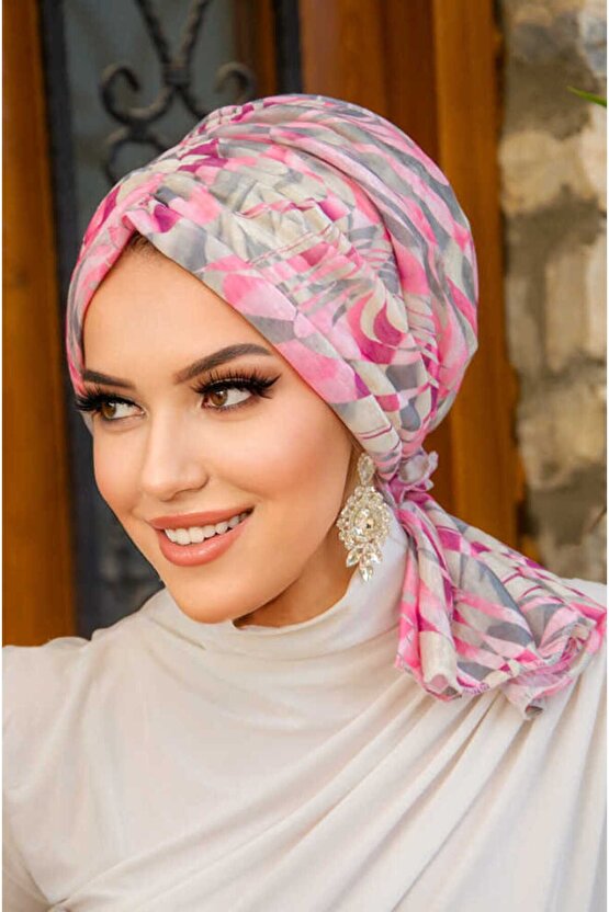 Pembe Gri Desen Tokalı Bone